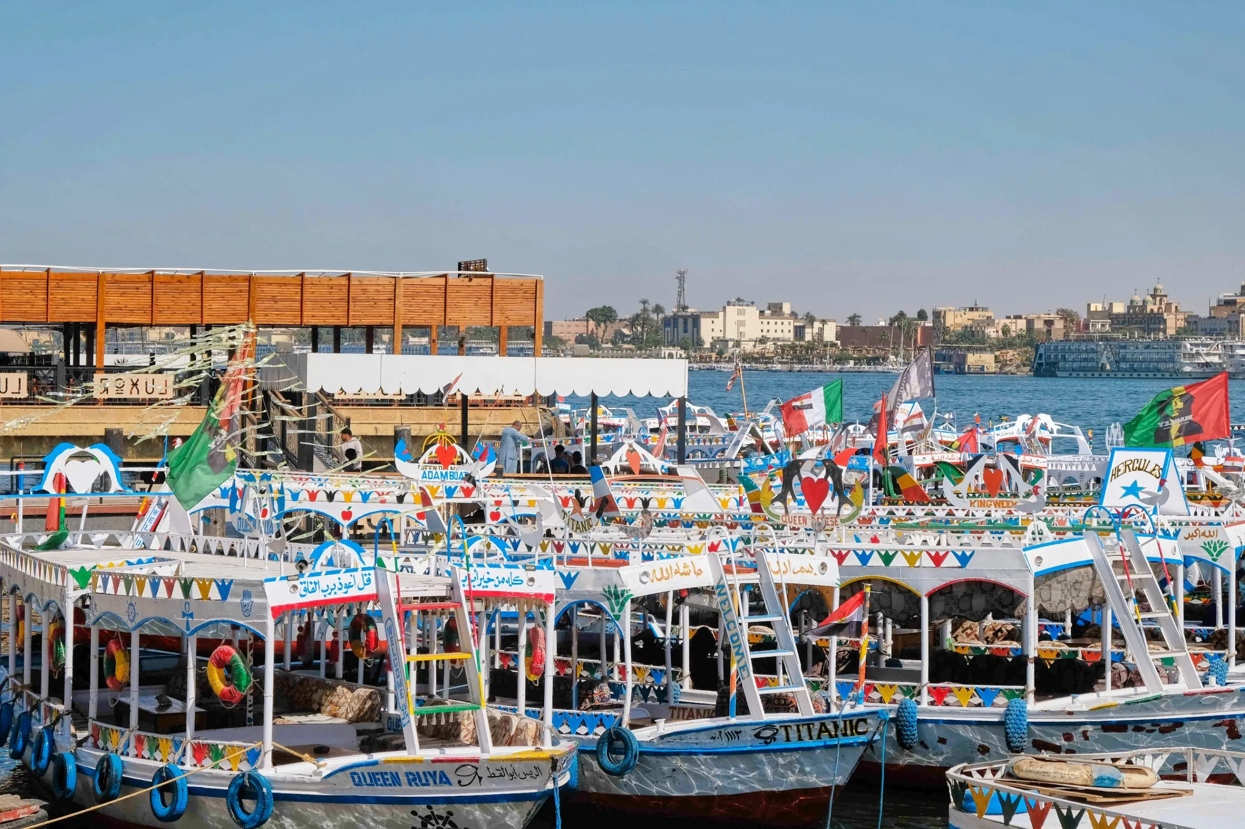 Luxor boats