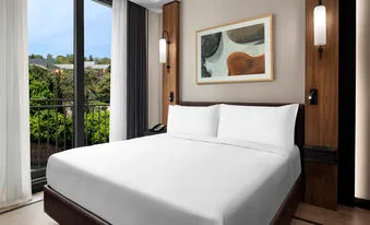 Altunizade Suites Istanbul, Curio Collection by Hilton - 2