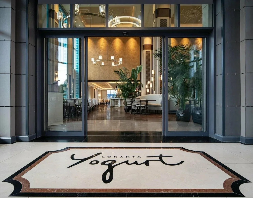 Altunizade Suites Istanbul, Curio Collection by Hilton — 7