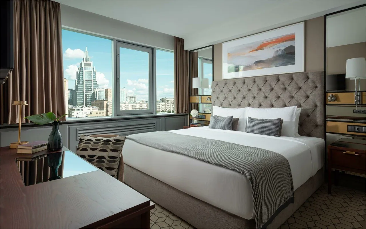 Chekhoff Hotel Moscow — Curio Collection by Hilton - 5