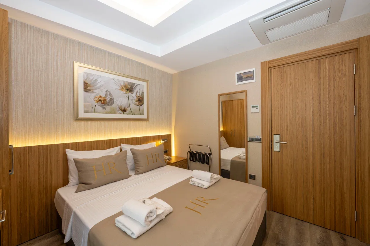 Hotel Ravi — 8