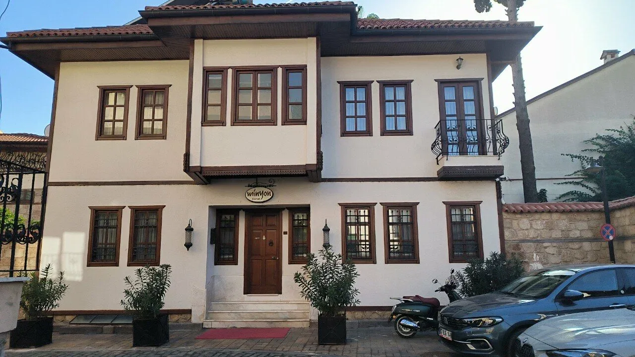 Minyon Hotel - 5
