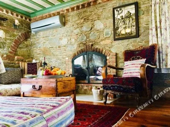 Nişanyan Evleri Hotel — 6