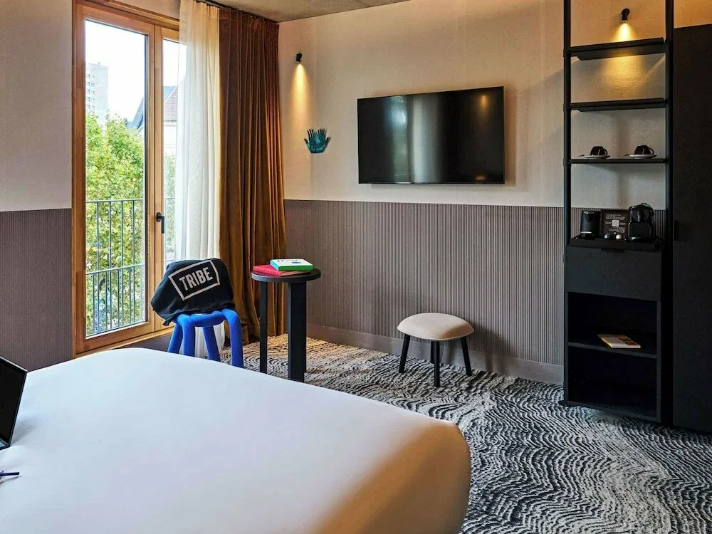 TRIBE Paris Clichy — 7