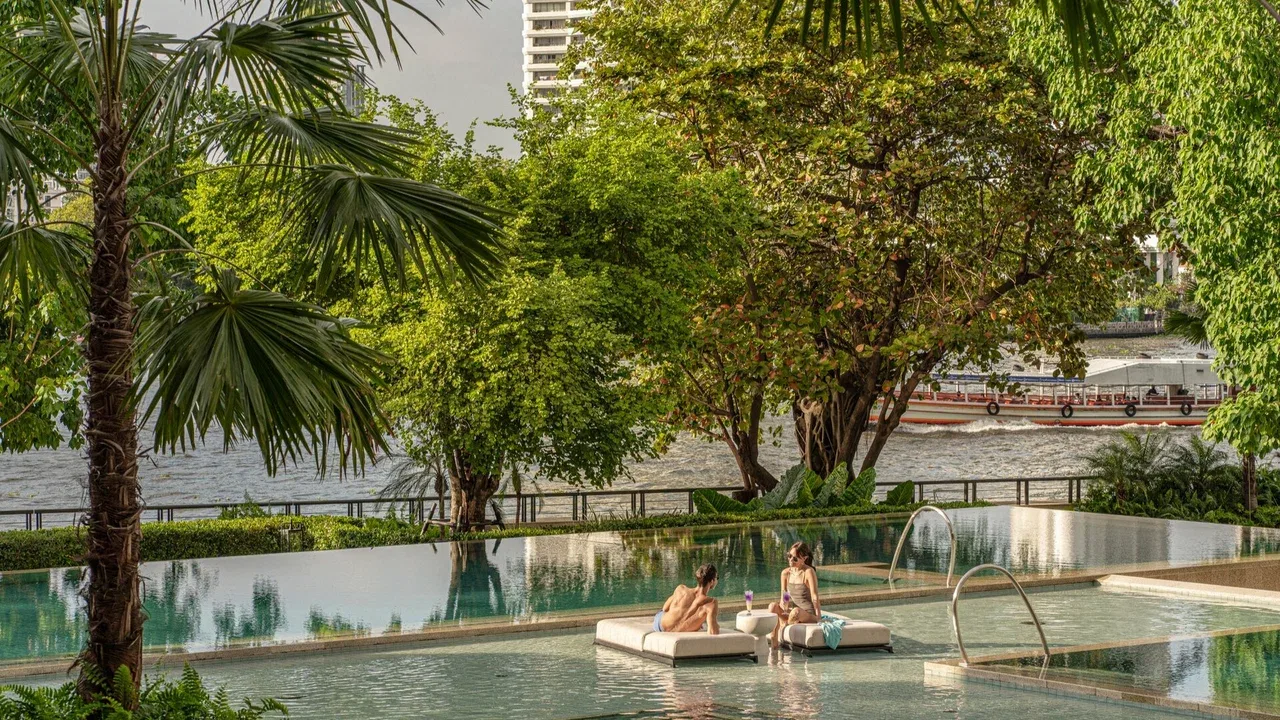 Four Seasons Hotel Bangkok at Chao Phraya River — 8