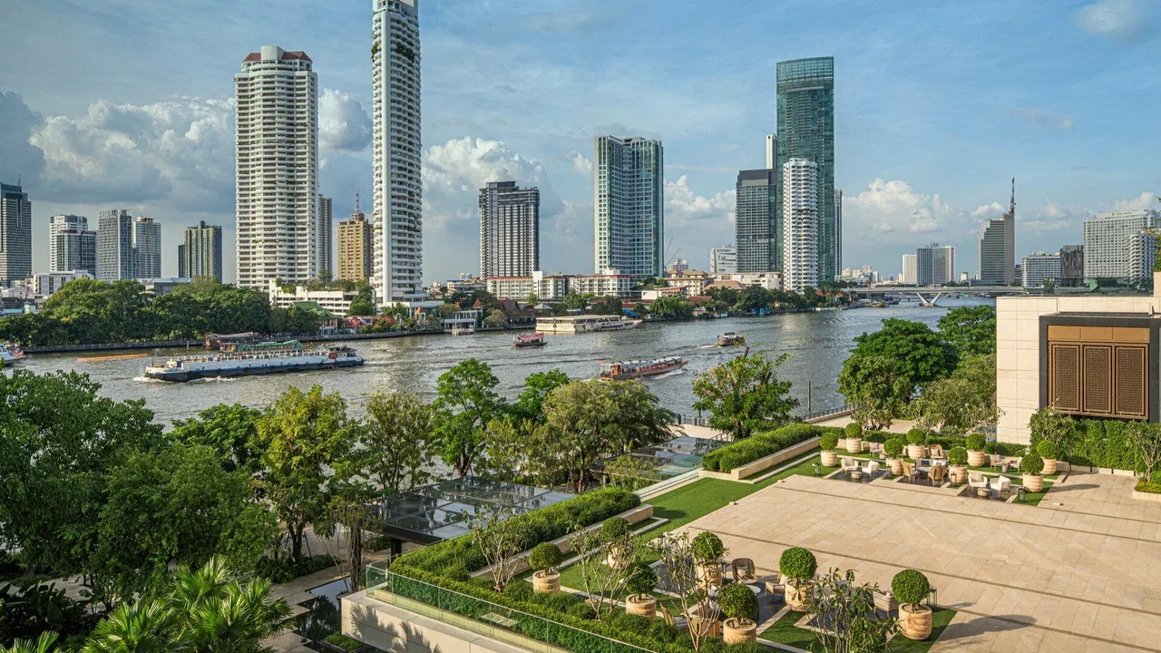 Four Seasons Hotel Bangkok at Chao Phraya River - 4