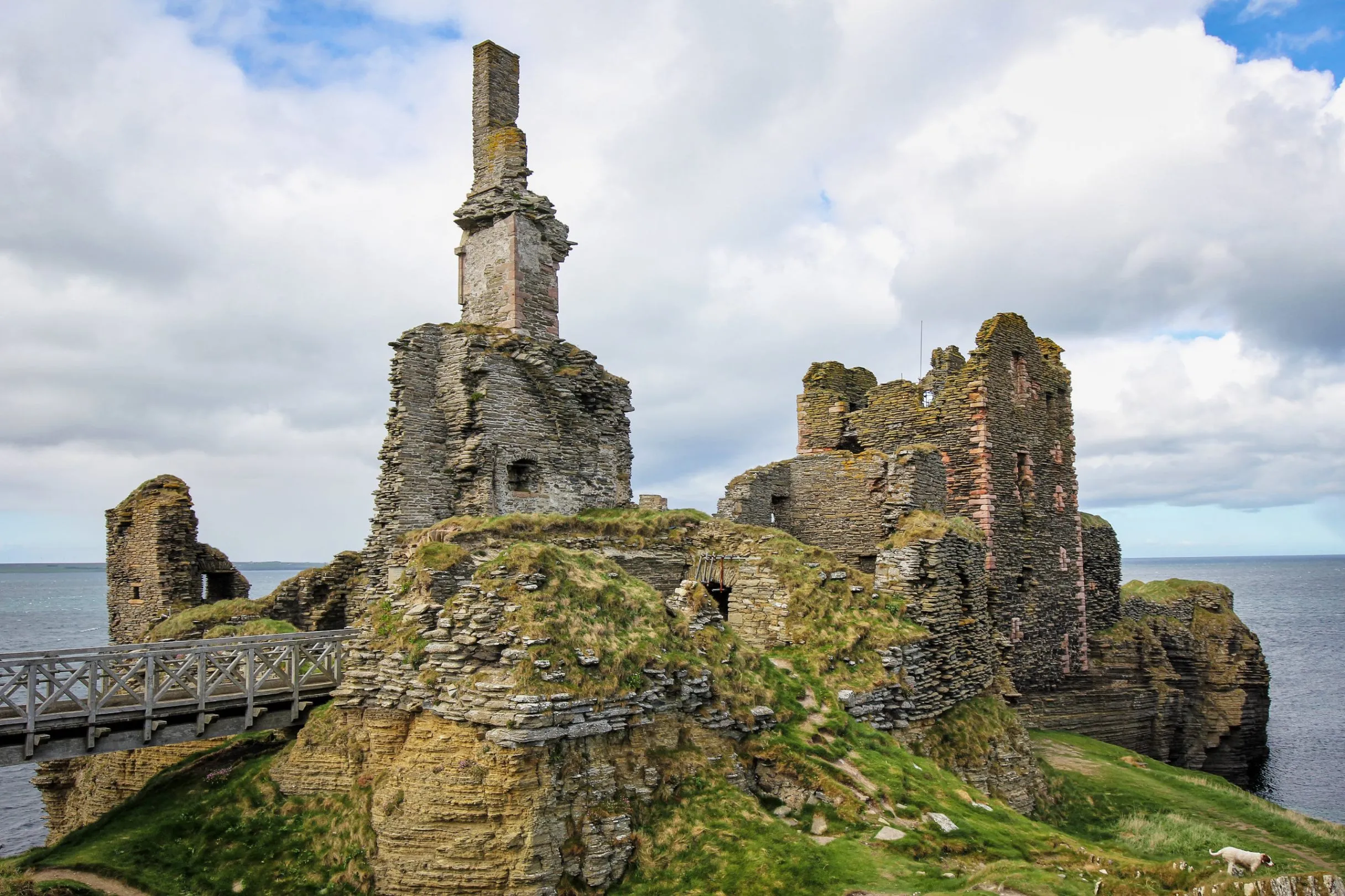 Castle Sinclair-Girnigo
