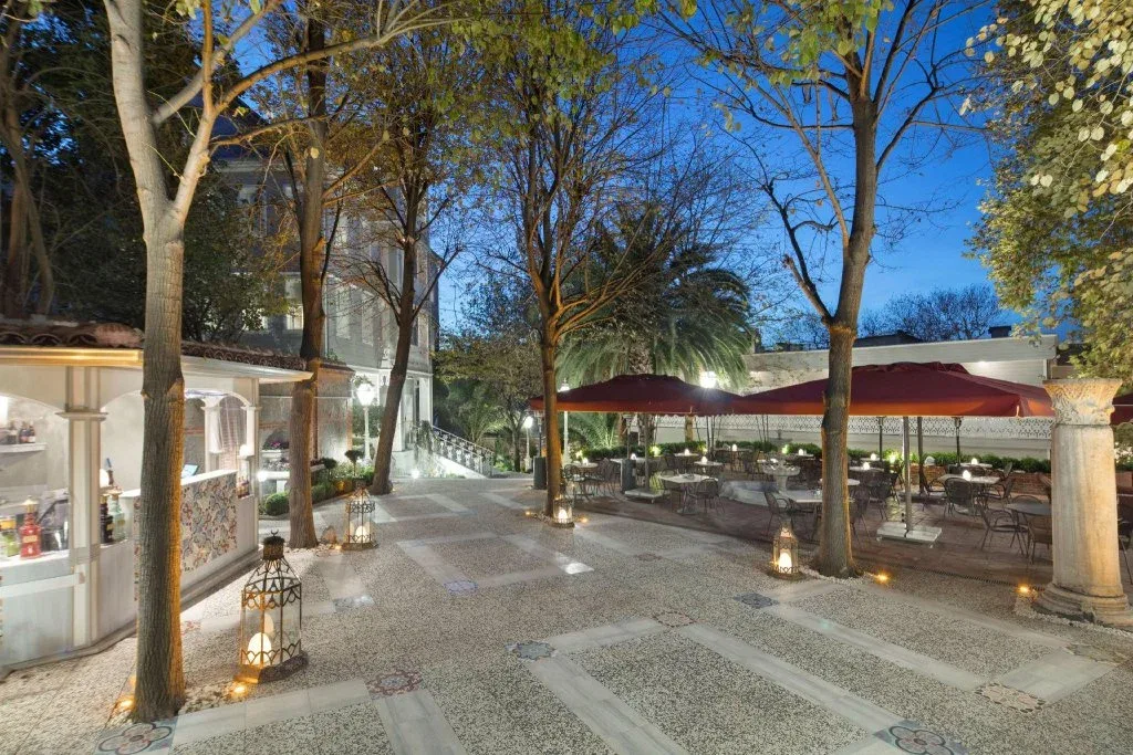 Hagia Sofia Mansions Istanbul, Curio Collection by Hilton — 8