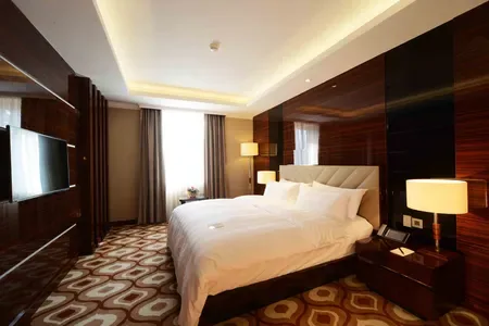 Lotte City Hotel Tashkent Palace - 3