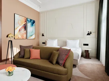 Crowne Plaza Tashkent by IHG - 3