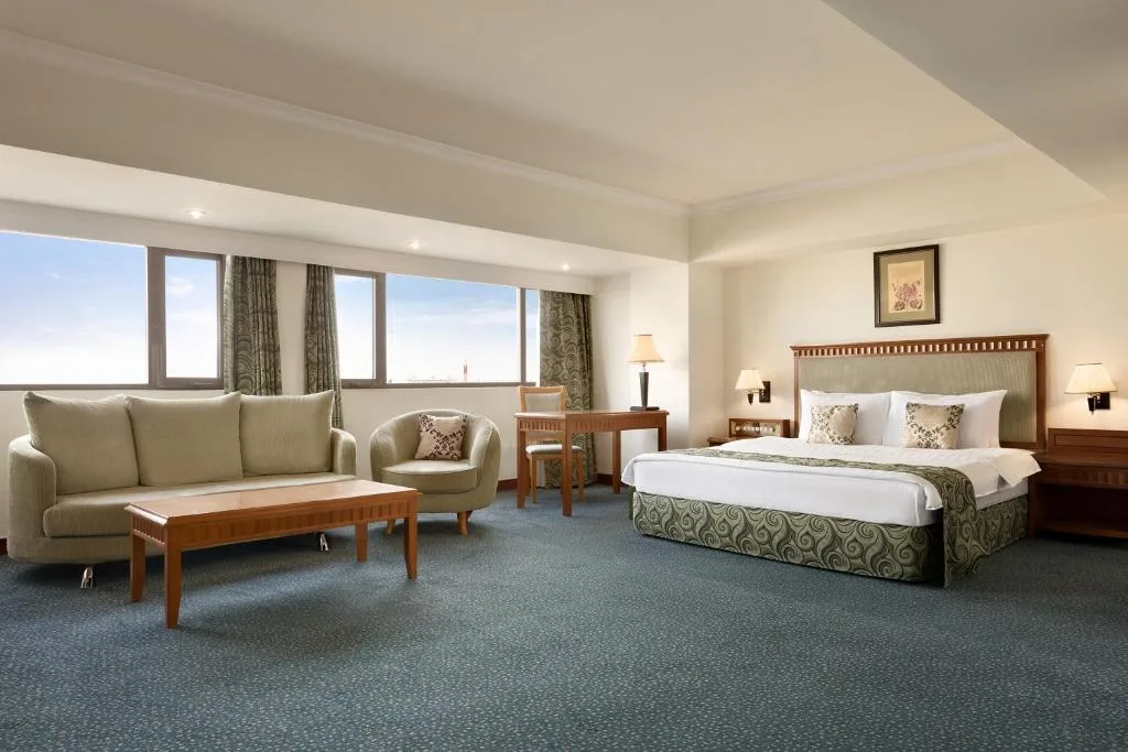 Ramada by Wyndham Tashkent - 3