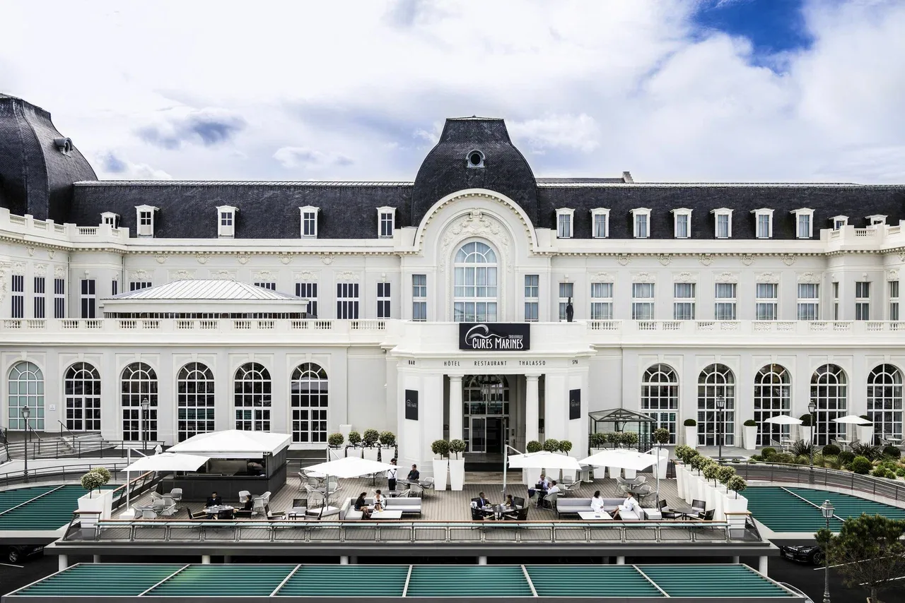 Cures Marines Hotel & Spa Trouville, MGallery Collection — 7