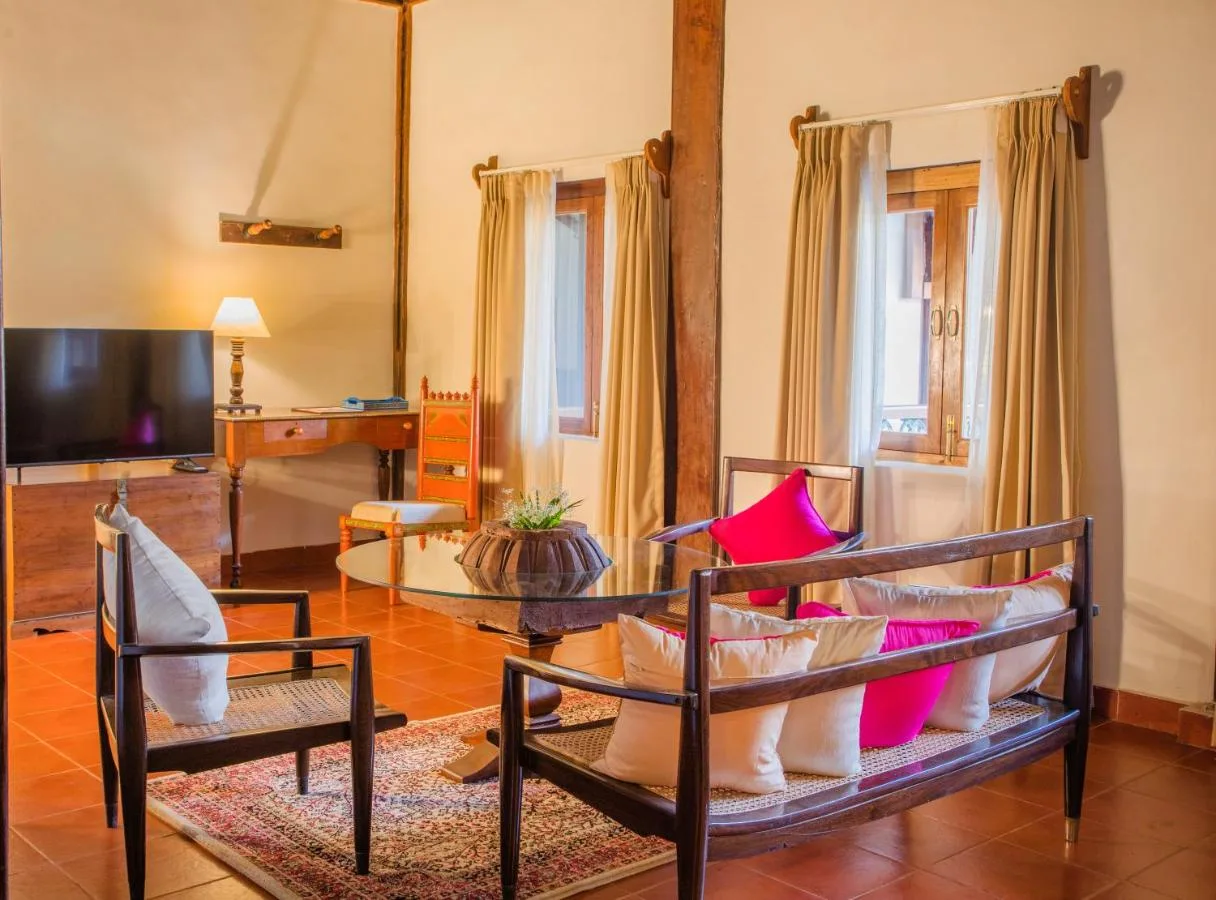 Sawantwadi Palace Boutique Art Hotel — 6