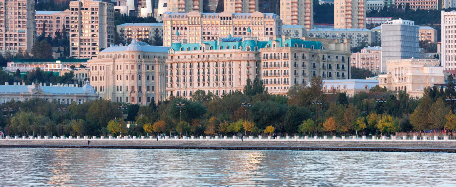 Four Seasons Hotel Baku - 4