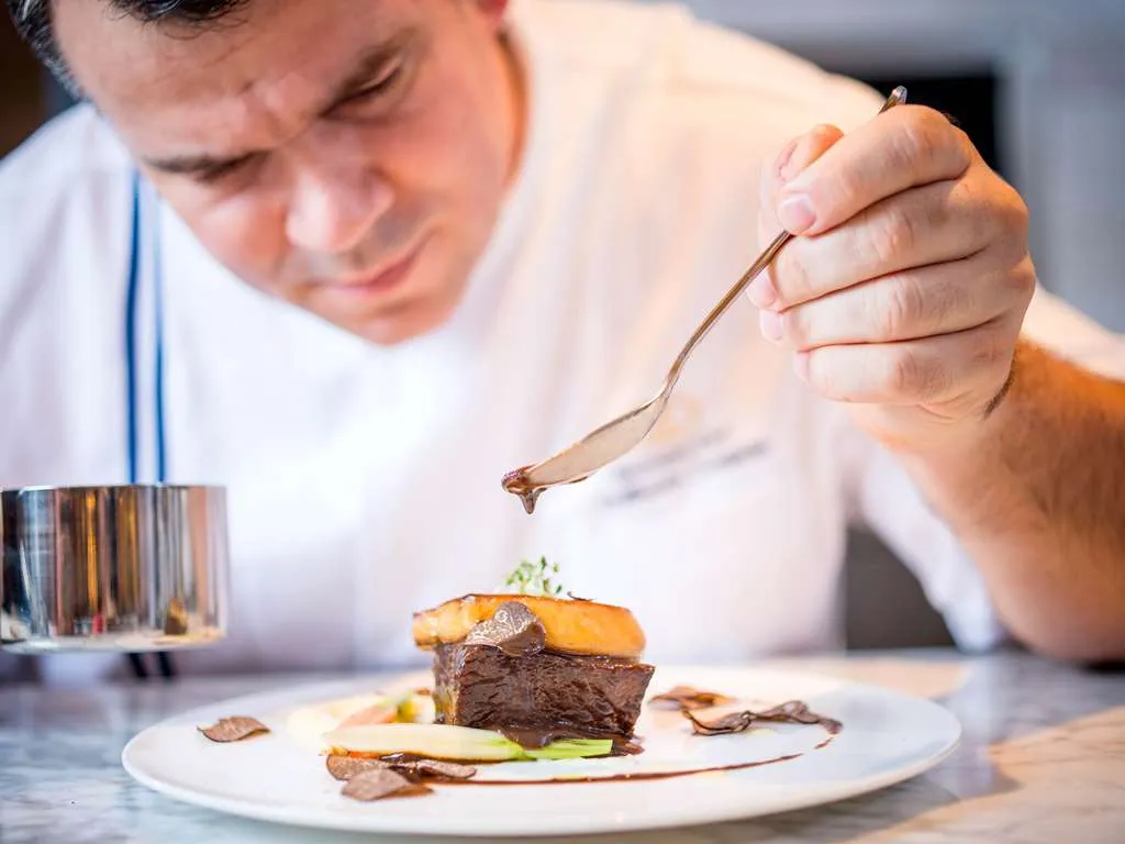 Sofitel Shanghai Hongqiao - 3