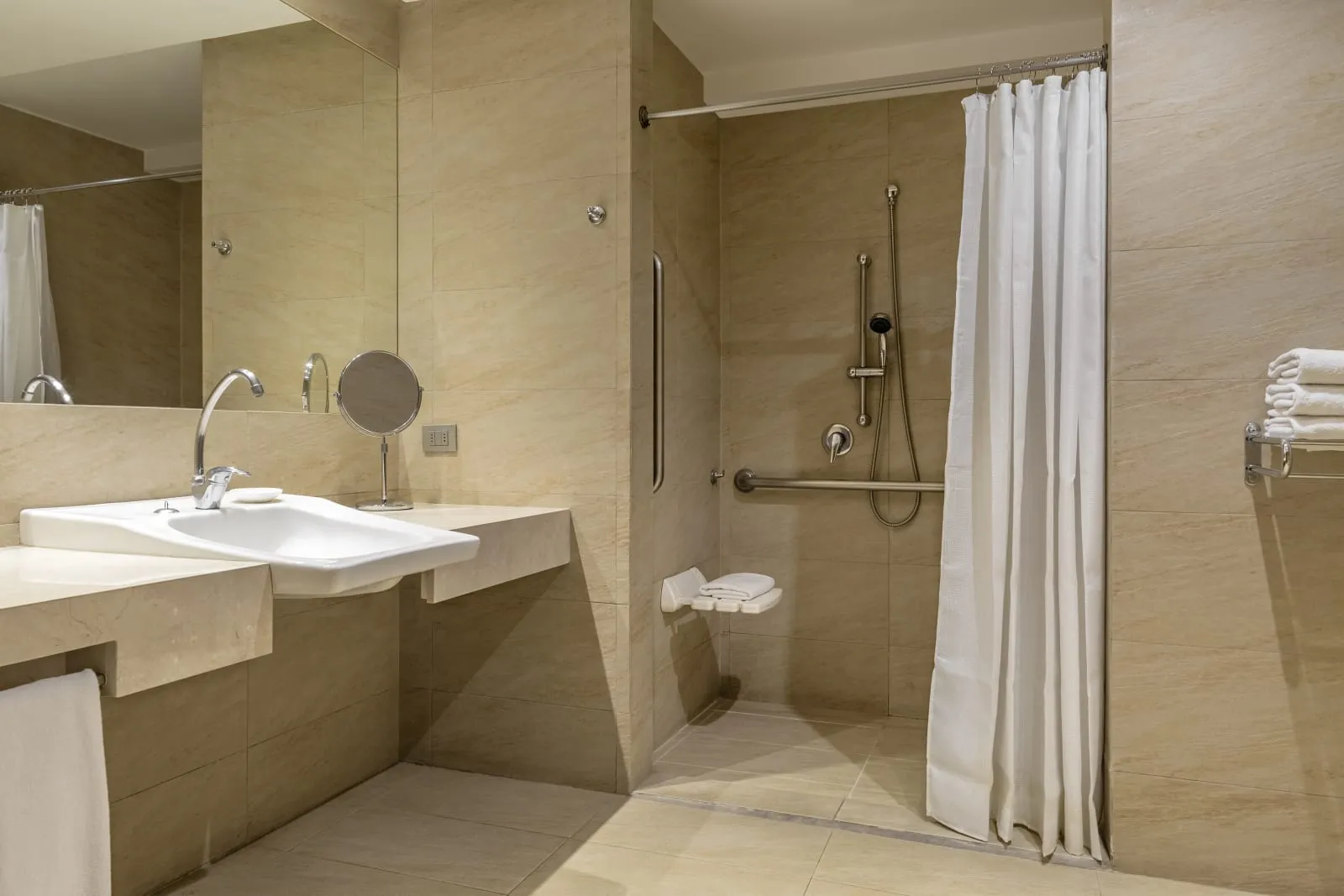 Sheraton Miramar Hotel & Convention Center - 4