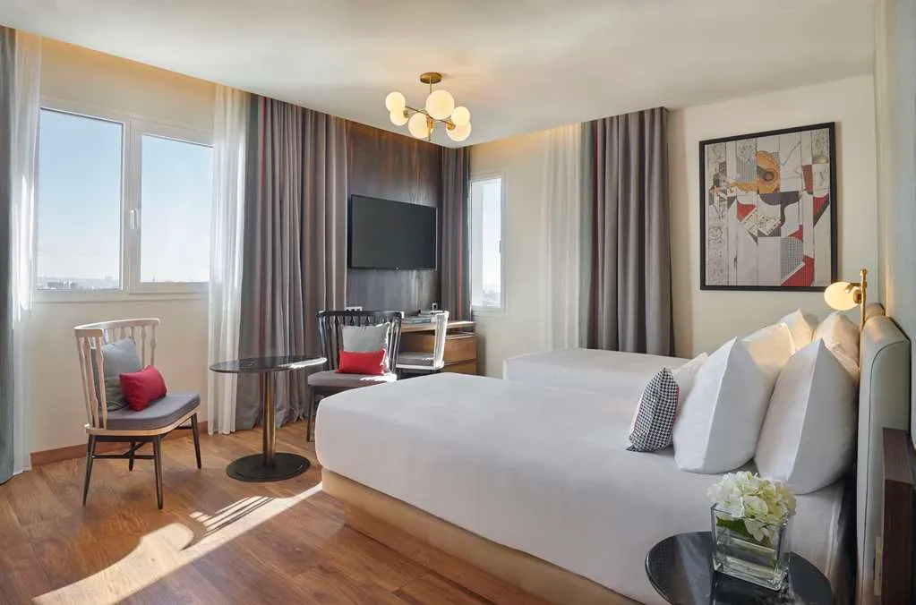 Hyatt Centric Gran Via Madrid - 2