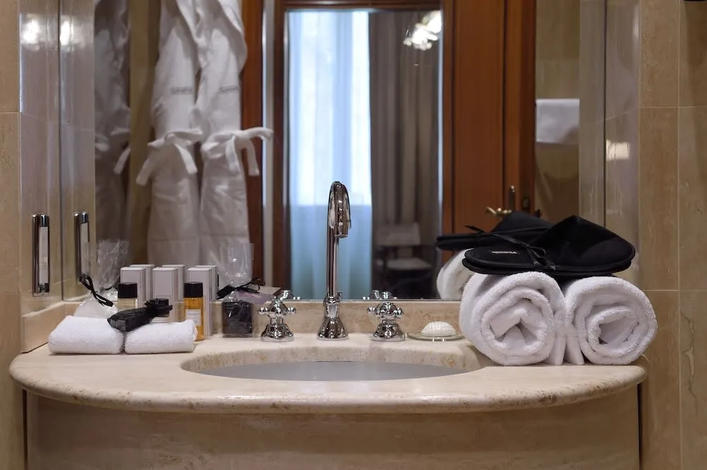 Hotel Metropole Venezia - 2