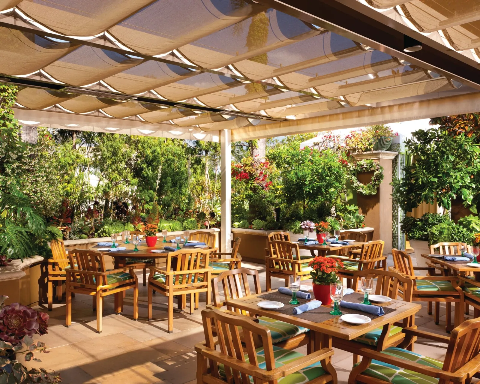 Four Seasons Hotel Los Angeles at Beverly Hills - 2