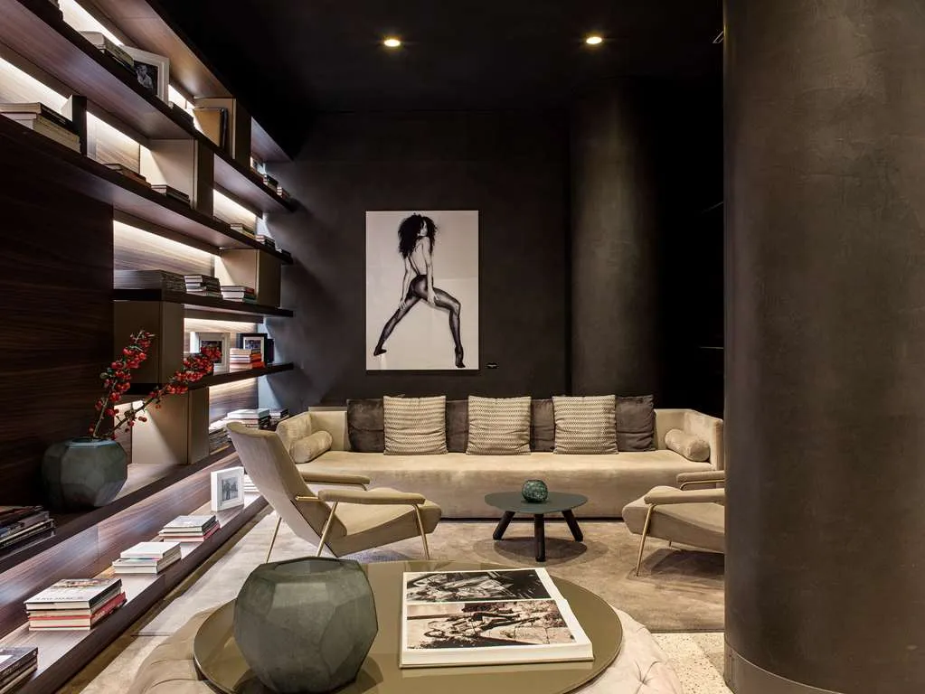 ME Milan Il Duca - 2