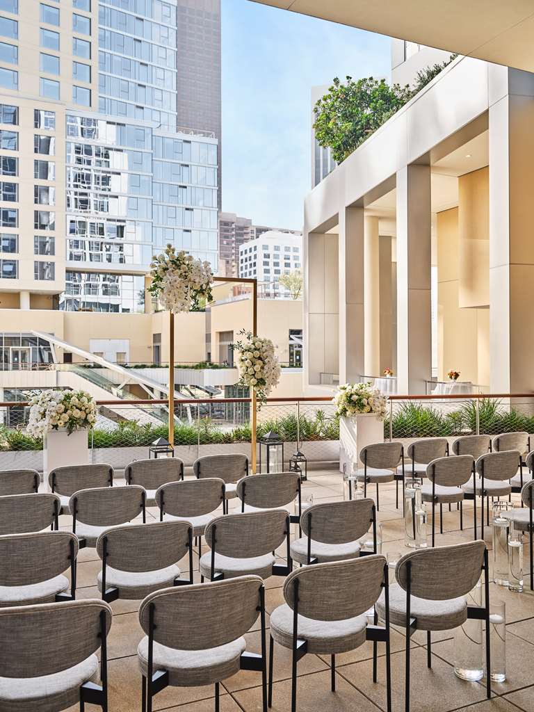 Conrad Los Angeles - 5
