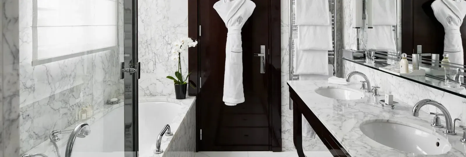 Hôtel Plaza Athénée - Dorchester Collection - 2