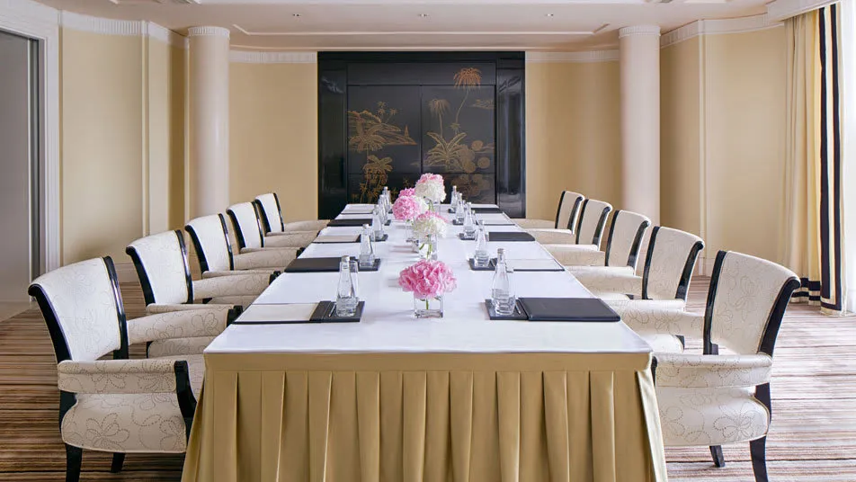 The Peninsula Shanghai - 3