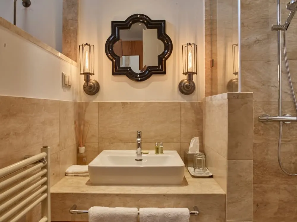 Pest-Buda Design Hotel - 3