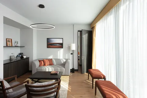 Debaines Hotel Santiago - 3