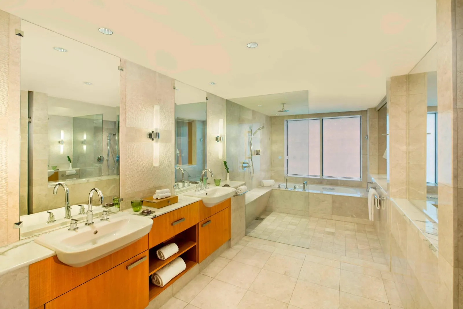 The Ritz-Carlton Residences, Dubai International Financial Centre - 3