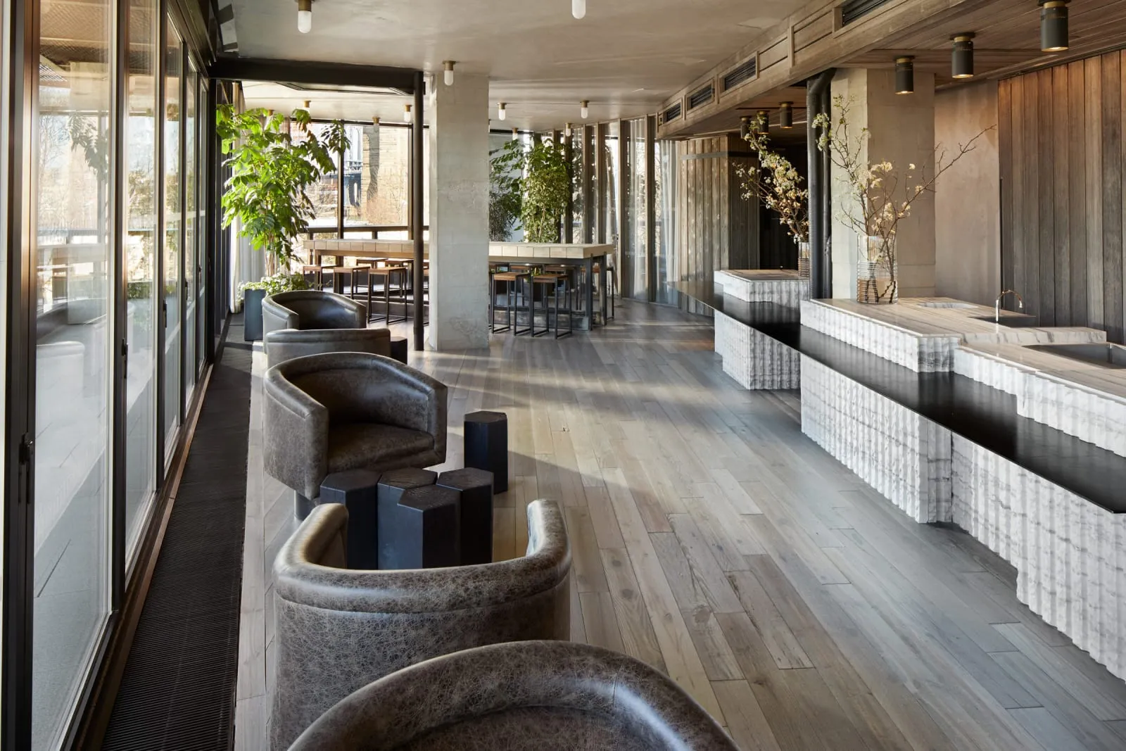 1 Hotel Brooklyn Bridge - 3