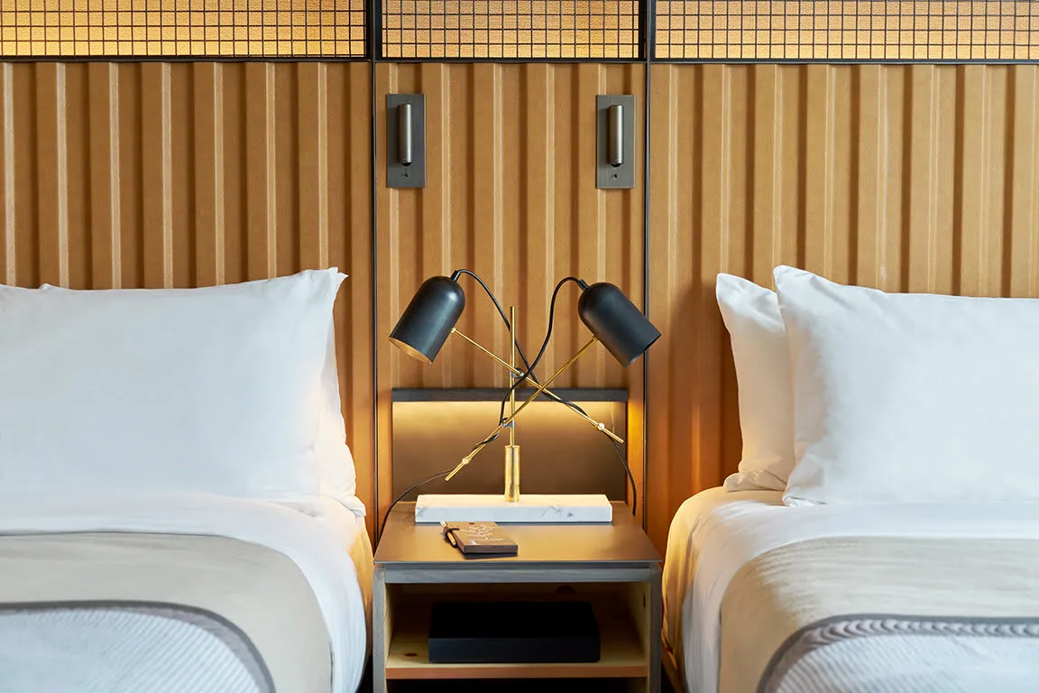 1 Hotel Brooklyn Bridge - 4