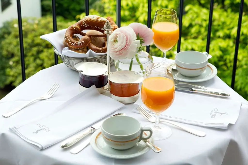 Hotel München Palace - 2