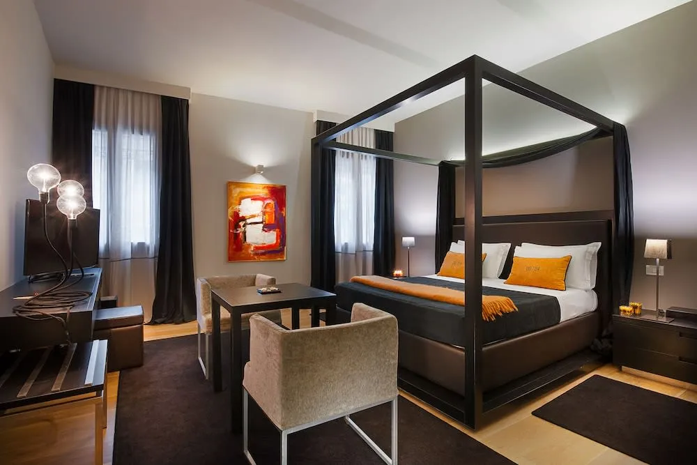 Charming House DD724 - 4