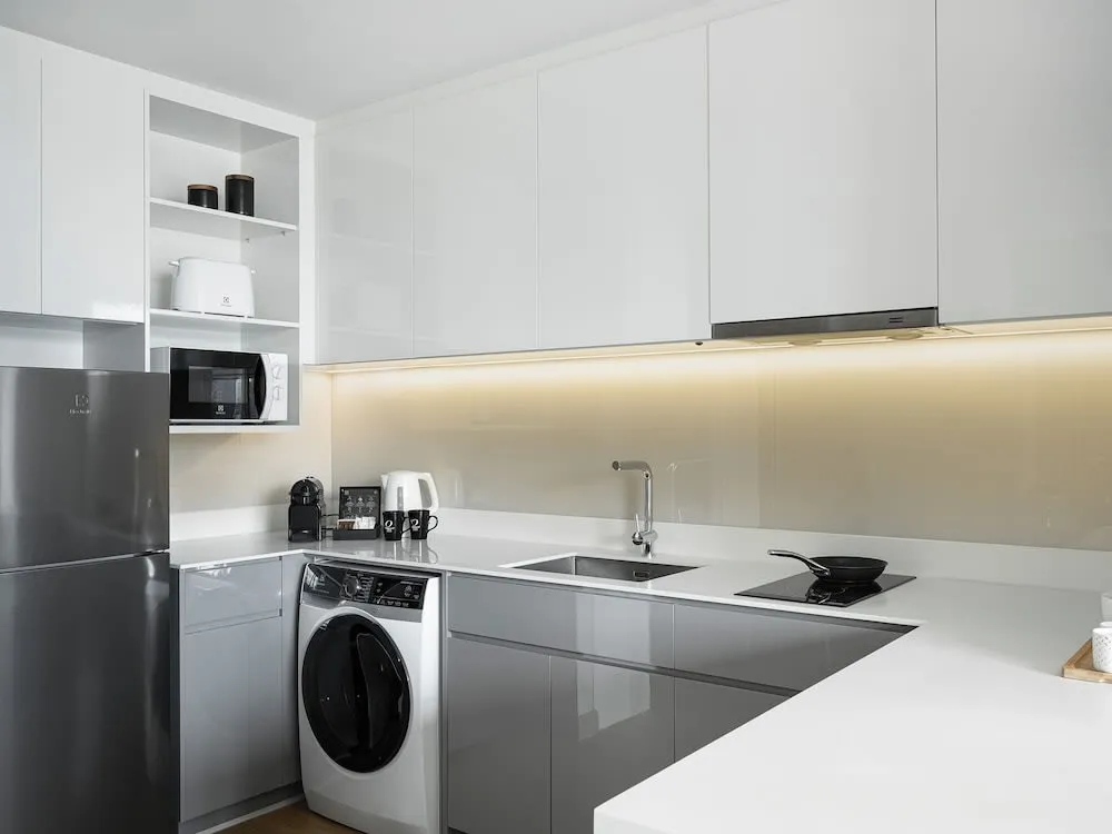 Oakwood Suites Bangkok - 5