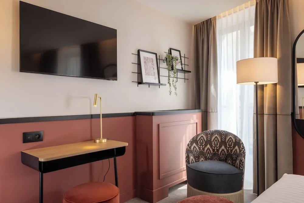 Hotel Grand Coeur Latin - 2