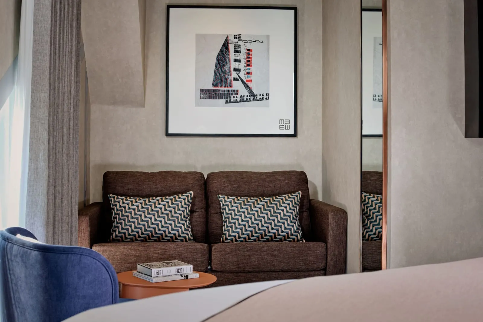 Montcalm East, Autograph Collection - 4
