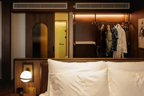 Public House Bangkok, a Member of Design Hotels - 3