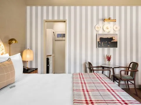 Le Petit Pali Brentwood - 2