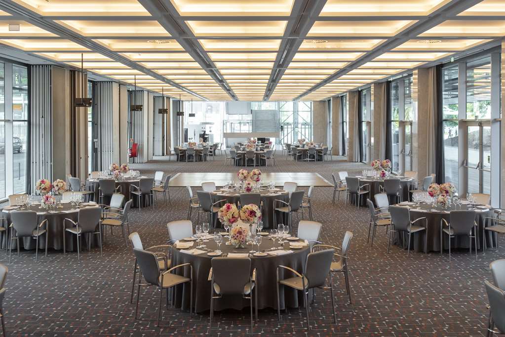 MYRIAD by SANA Hotels - 2