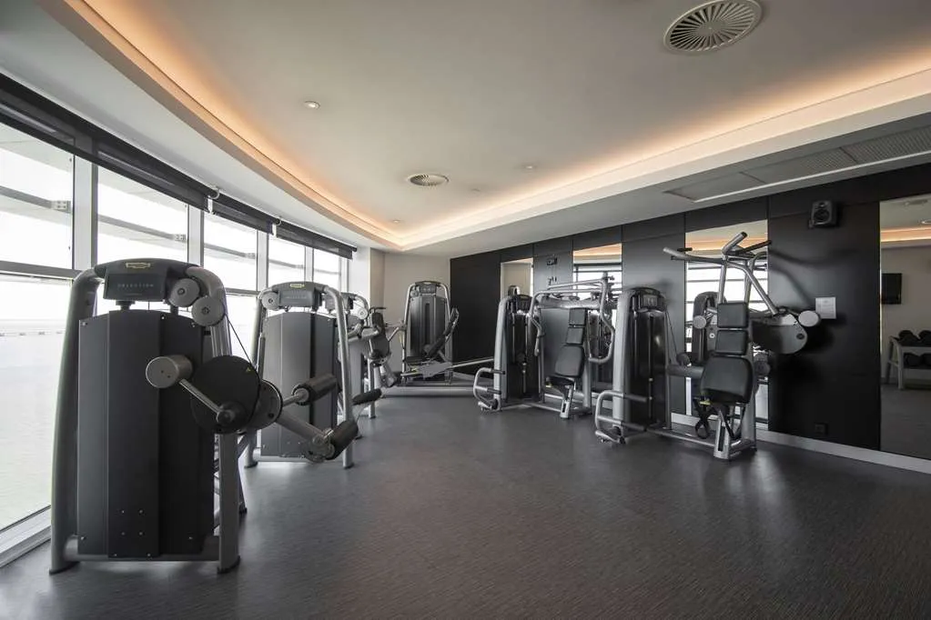 MYRIAD by SANA Hotels - 4
