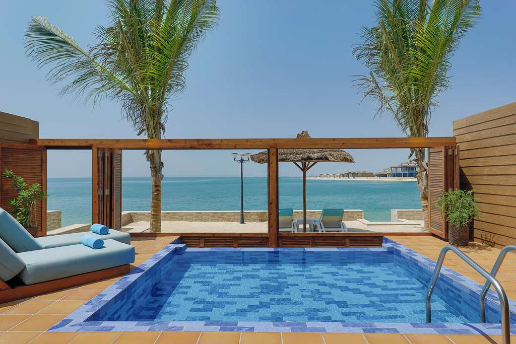 Anantara World Islands Dubai Resort - 3
