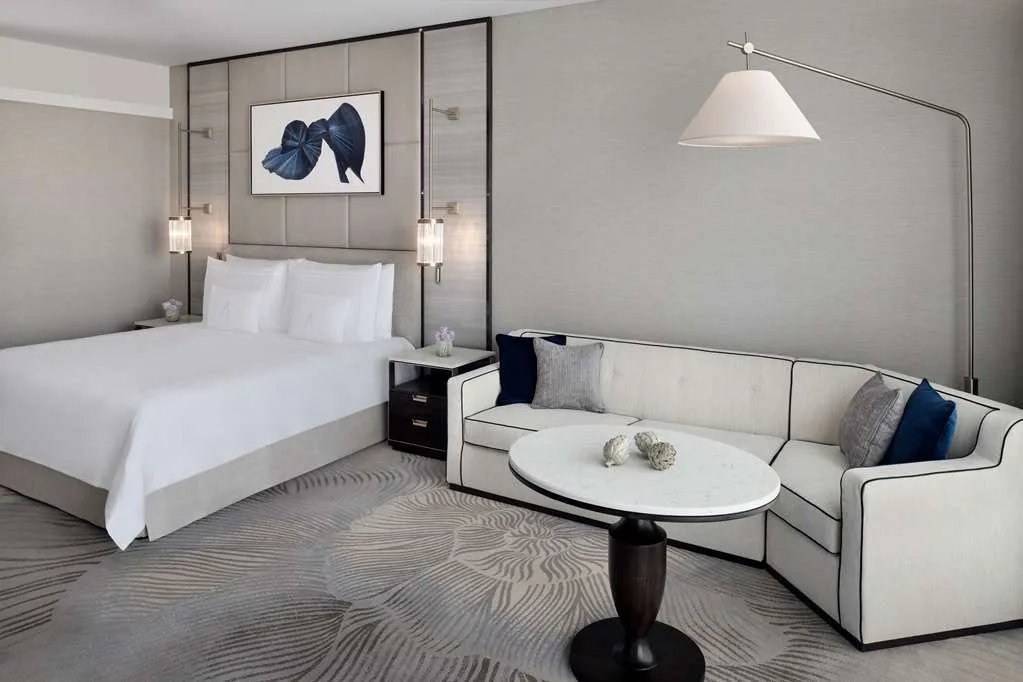 Address Downtown - 4