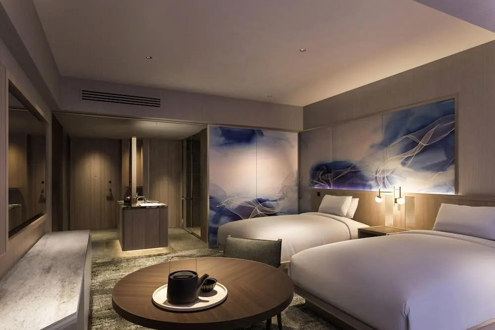 The Osaka Station Hotel, Autograph Collection - 2