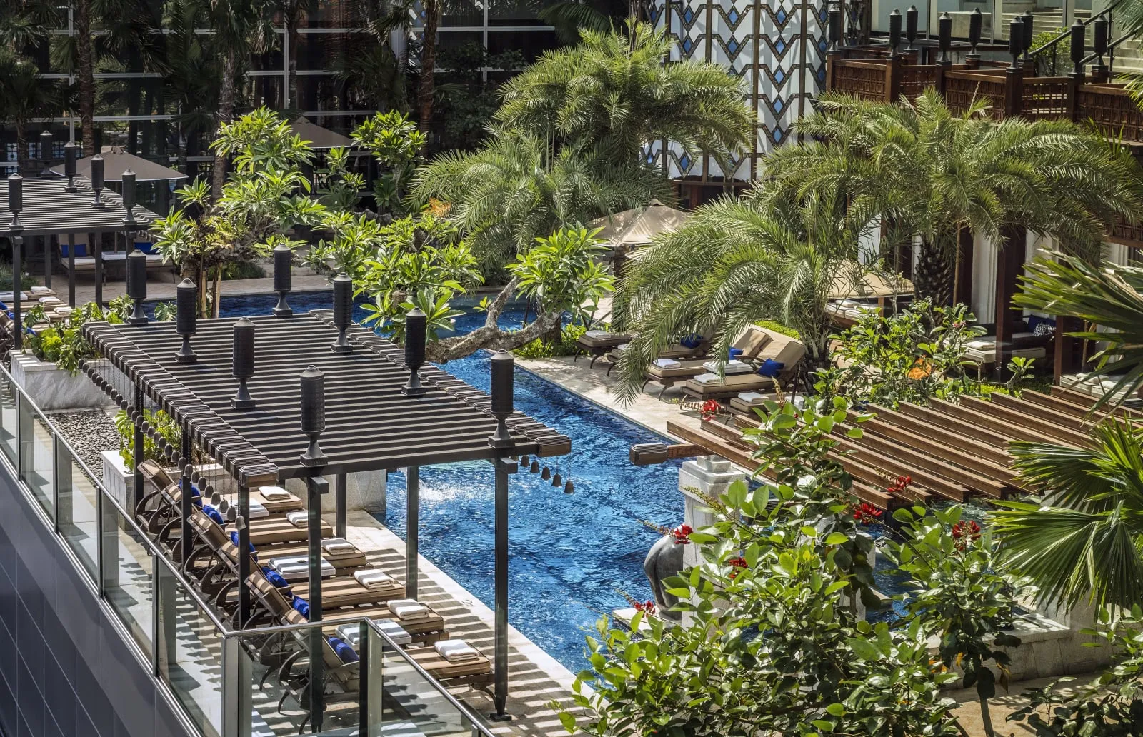 Four Seasons Hotel Jakarta - 4