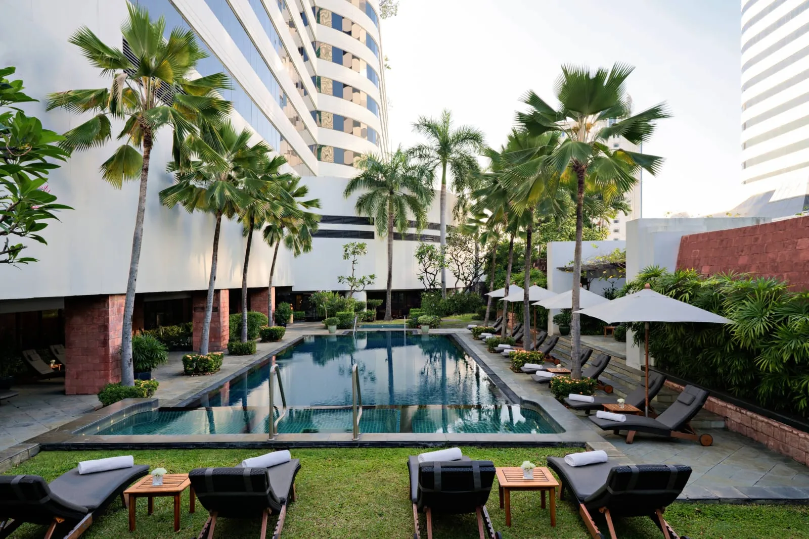 JW Marriott Hotel Bangkok - 5
