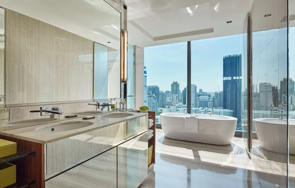 Hyatt Regency Bangkok Sukhumvit - 2