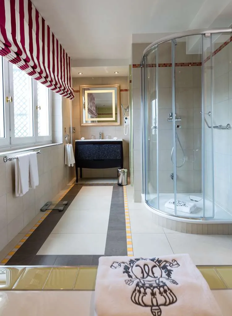 Majestic Hotel Spa - Champs Elysées - 5