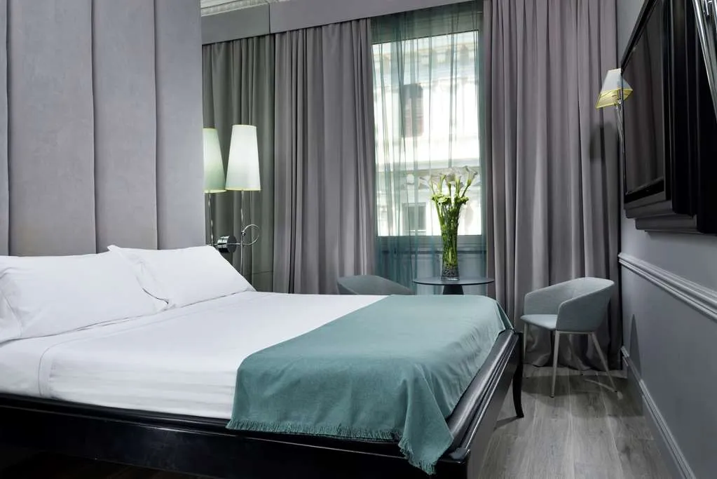 Leon's Place Hotel - 5
