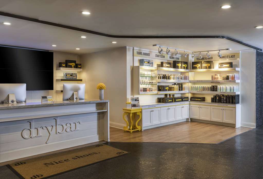 Thompson Central Park New York by Hyatt - 3